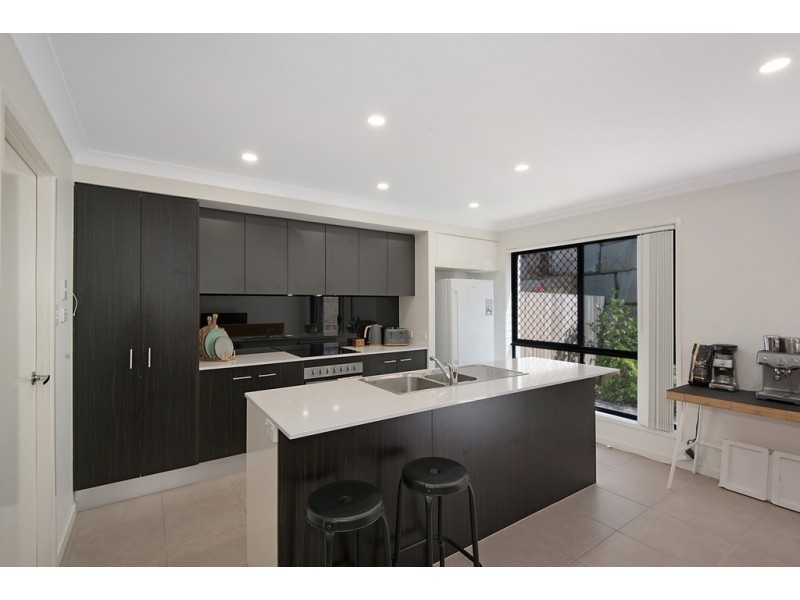 96/21 Springfield Parkway, Springfield QLD 4300