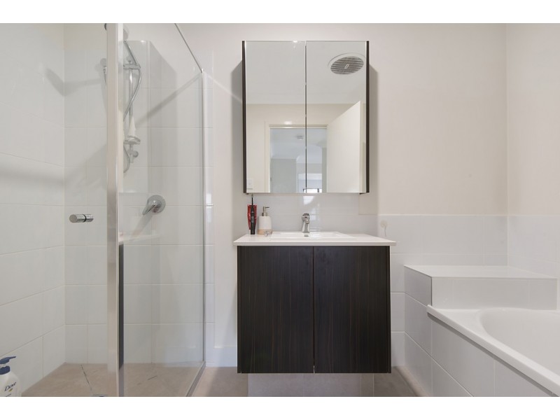 96/21 Springfield Parkway, Springfield QLD 4300