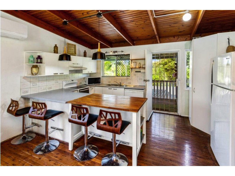 35 Coral Street, Loganlea QLD 4131