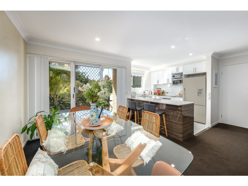 18/33 Edmund Rice Drive, Southport QLD 4215