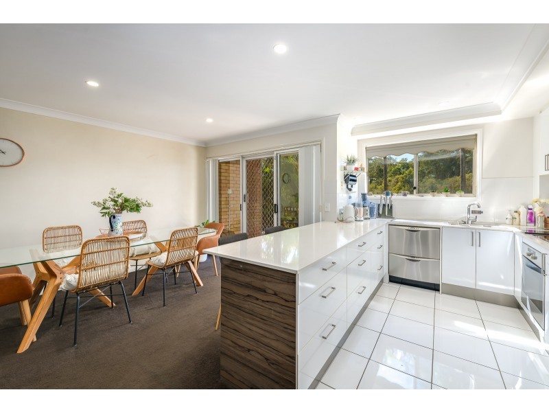 18/33 Edmund Rice Drive, Southport QLD 4215