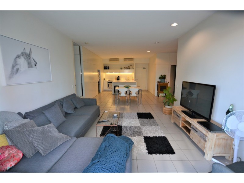 D03/38 Skyring Tce, Teneriffe QLD 4005