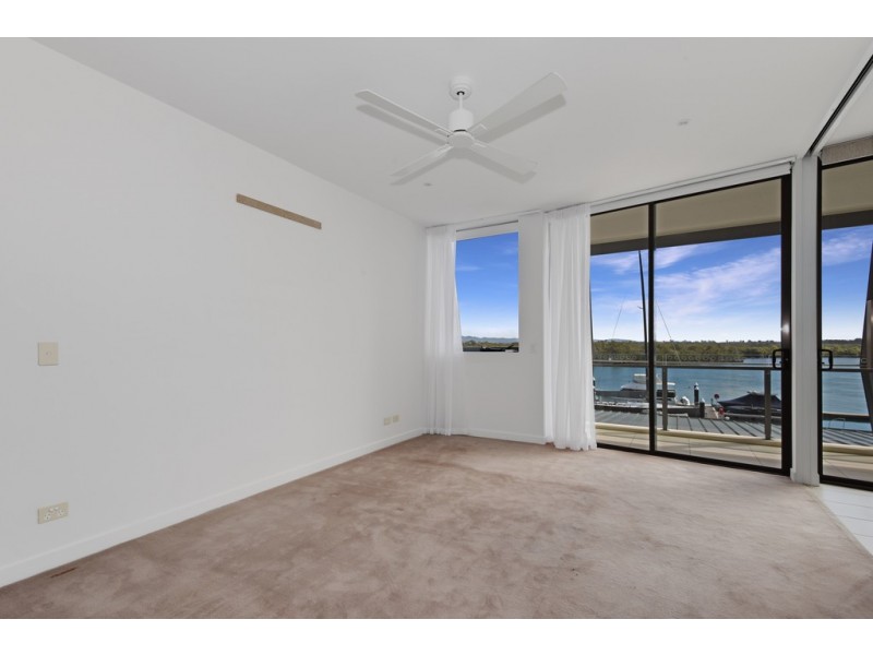 Paradise Point QLD 4216