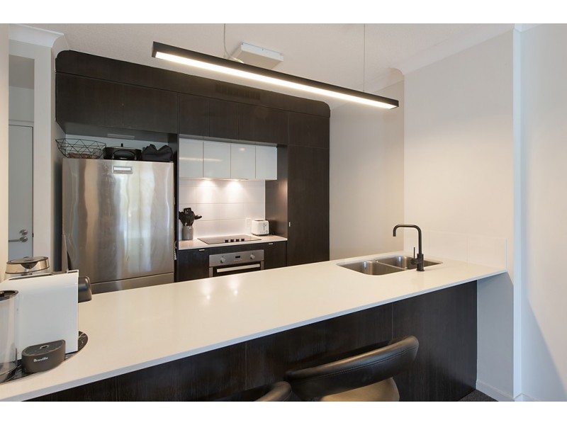 201/59 Latham St, Chermside QLD 4032