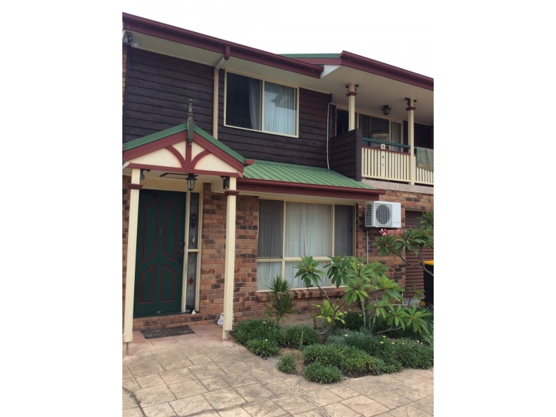 9 SIXTH, AVENUE, Woorim QLD 4507