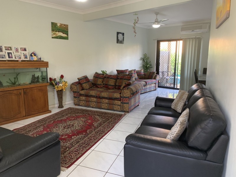 16 250 Sumners Road, Riverhills QLD 4074