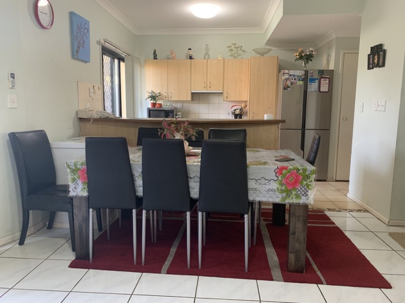 16 250 Sumners Road, Riverhills QLD 4074