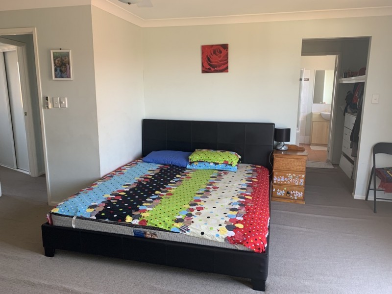 16 250 Sumners Road, Riverhills QLD 4074