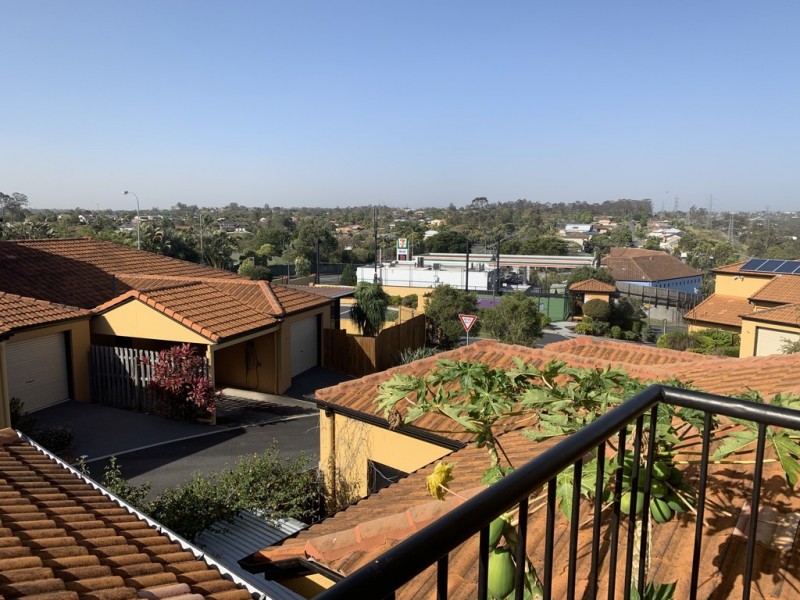 16 250 Sumners Road, Riverhills QLD 4074