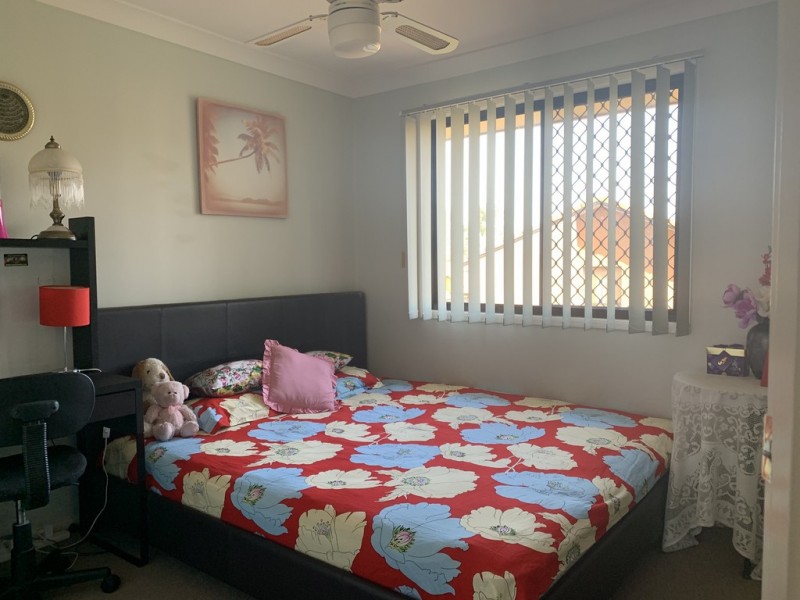 16 250 Sumners Road, Riverhills QLD 4074