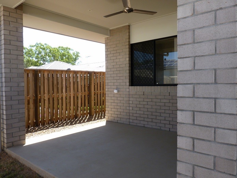 34 Manhattan Crescent, North Lakes QLD 4509