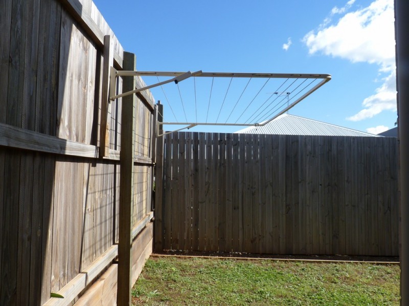 34 Manhattan Crescent, North Lakes QLD 4509