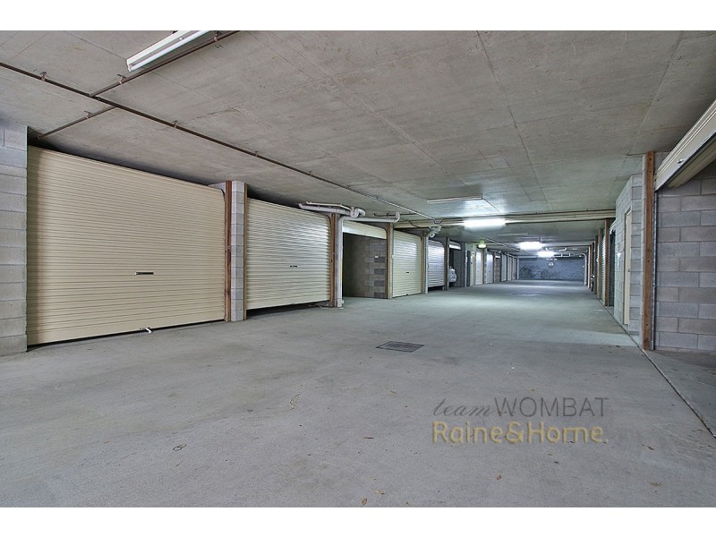 15 Dansie Street, Greenslopes QLD 4120