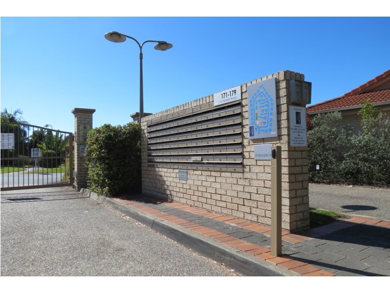 33/179 COOMBABAH ROAD, Runaway Bay QLD 4216