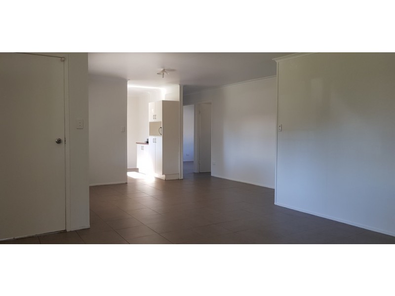 2 June Court, Ellen Grove QLD 4078