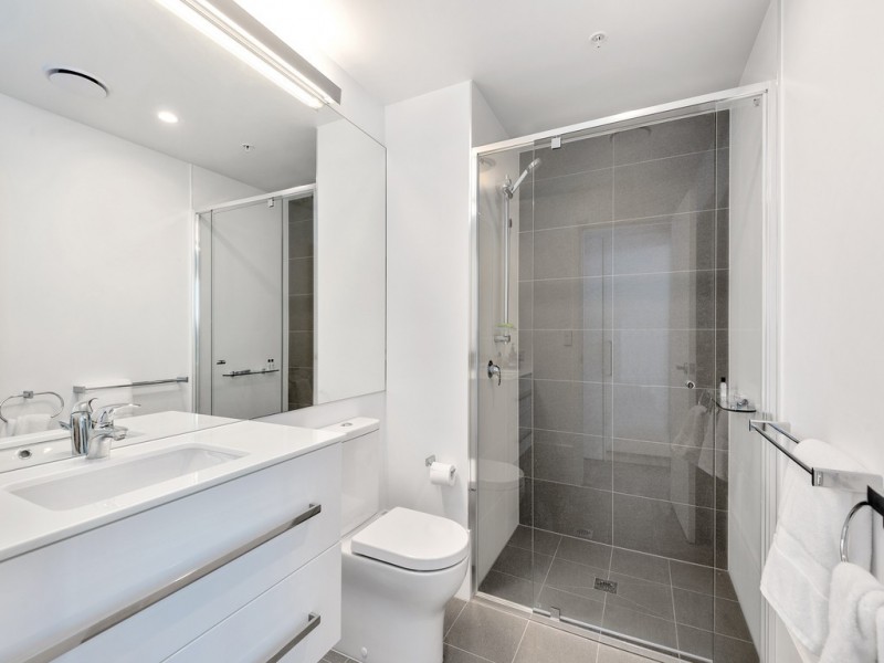 11705/300 Old Cleveland rd, Coorparoo QLD 4151