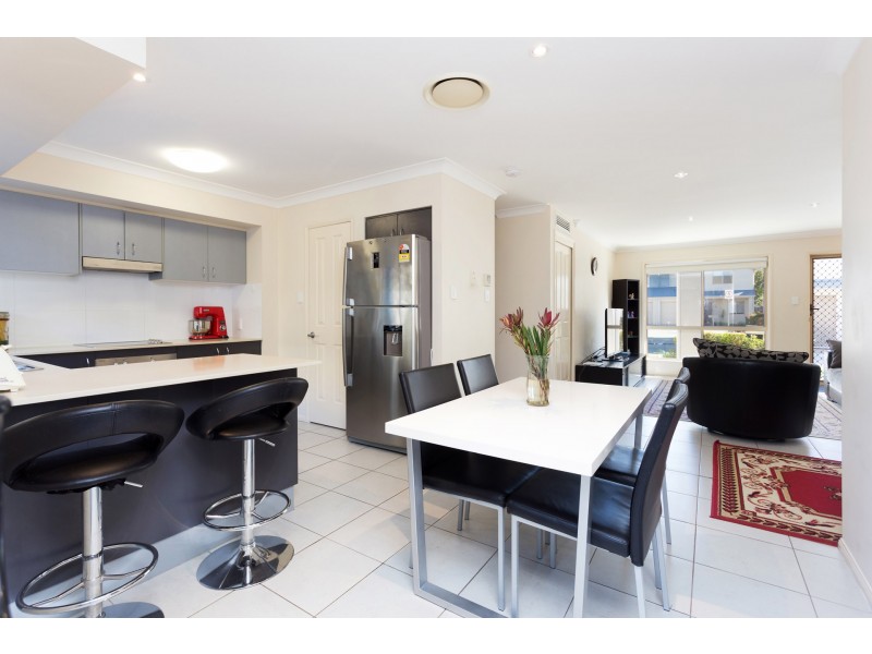 24 Tallis Street, Wakerley QLD 4154