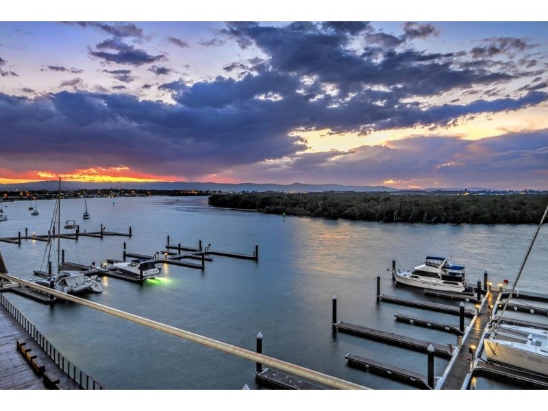 Paradise Point QLD 4216