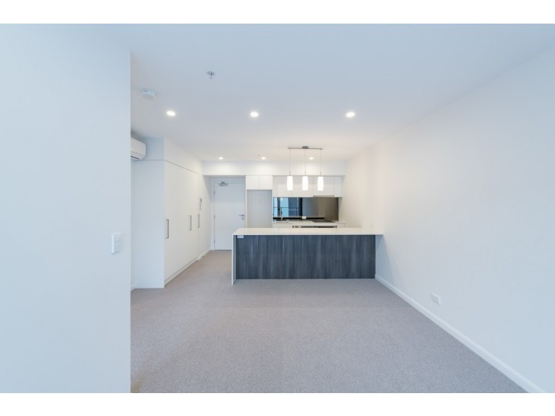 11009/300 Old Cleveland Road, Coorparoo QLD 4151