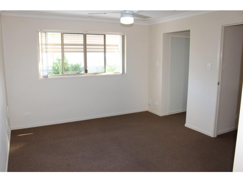 10/06 Canton Court, Manly West QLD 4179