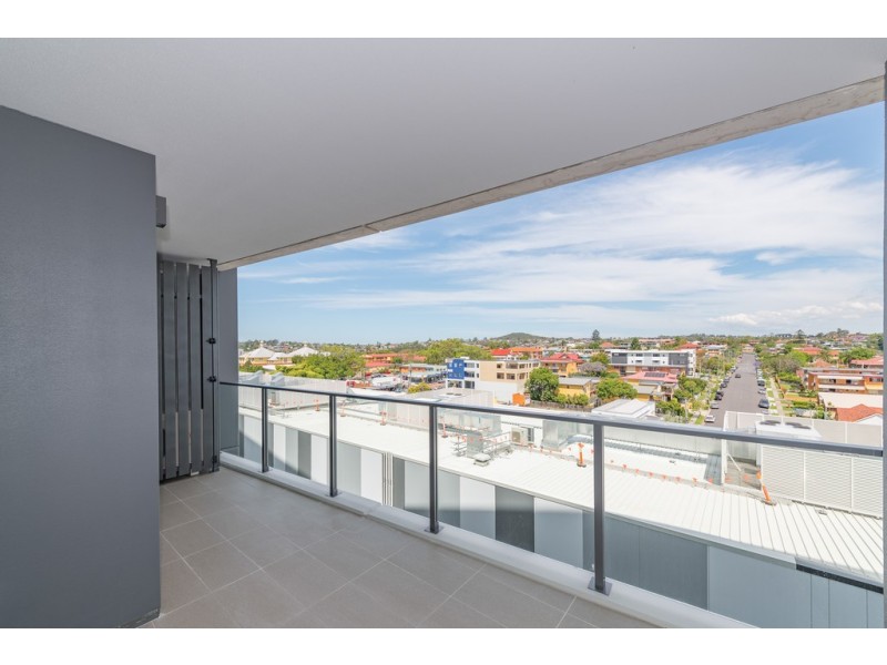 20909/300 Old Cleveland Road, Coorparoo QLD 4151