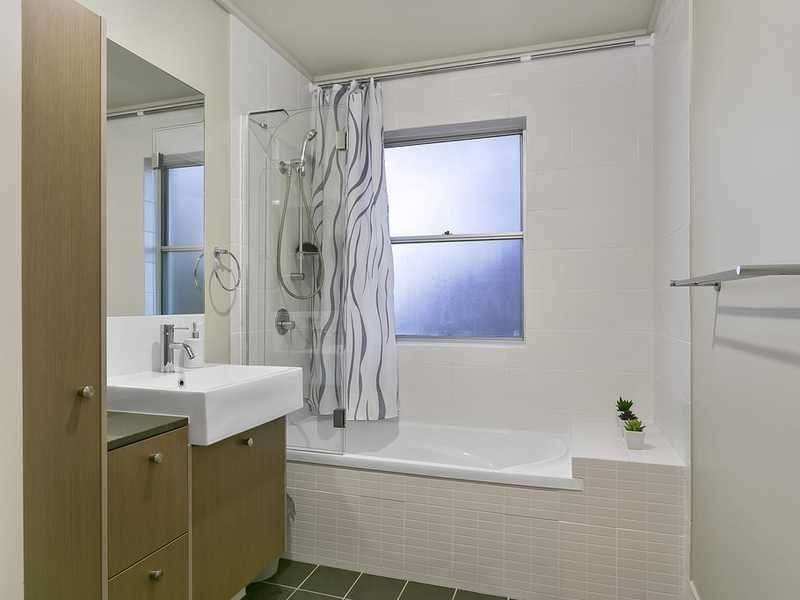 1/45 Lancashire Drive, Mudgeeraba QLD 4213