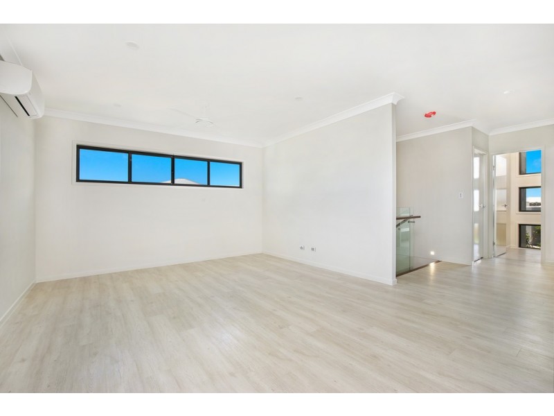 70 Prime Pde, Birtinya QLD 4575