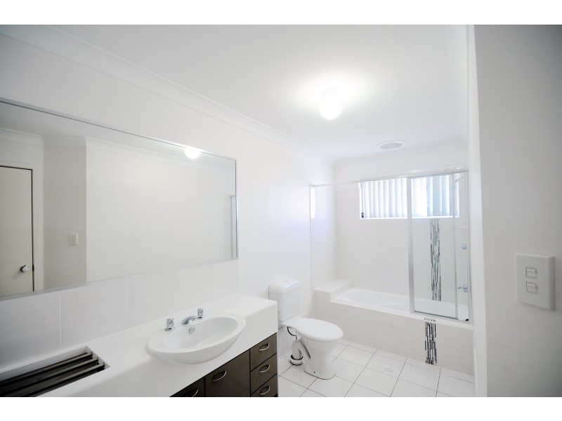 UNIT 33 /14 Fleet  Street, Browns Plains QLD 4118