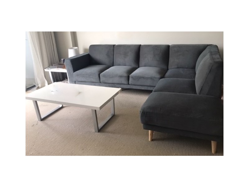 21 CYPRESS AVENUE, Surfers Paradise QLD 4217