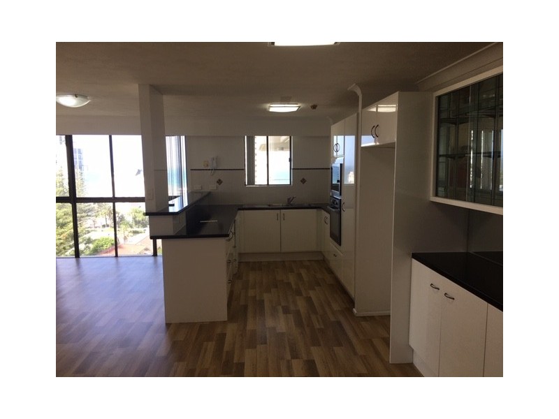 40 121 SURF PARADE, Broadbeach QLD 4218