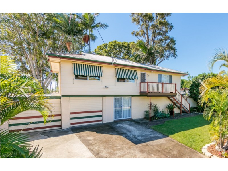 16 Coachwood St, Crestmead QLD 4132