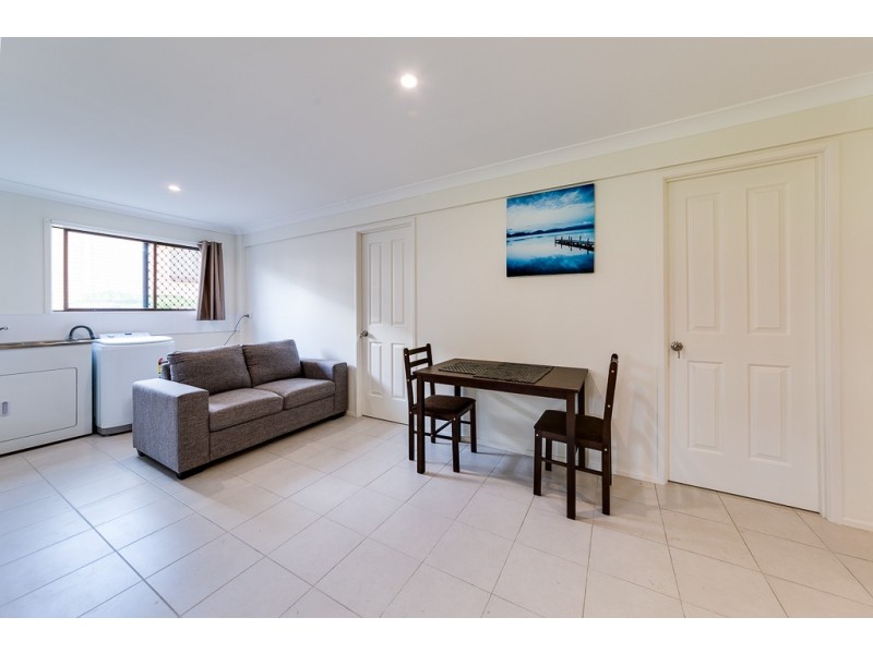 15 metropole, Robertson QLD 4109