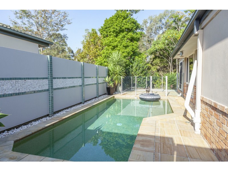 120 Swanton Drive, Mudgeeraba QLD 4213
