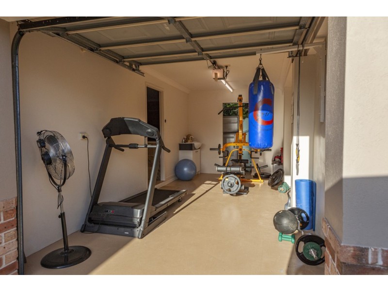 120 Swanton Drive, Mudgeeraba QLD 4213