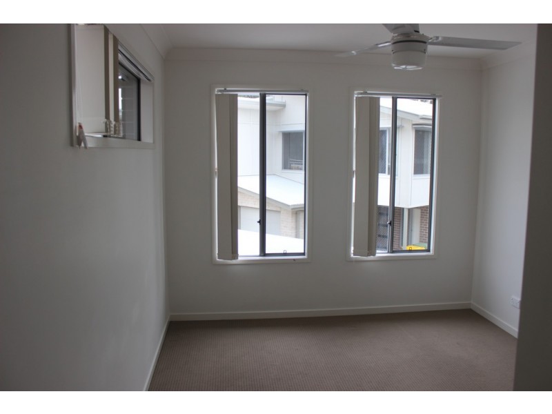 72 WEBSTER, ROAD, Deception Bay QLD 4508