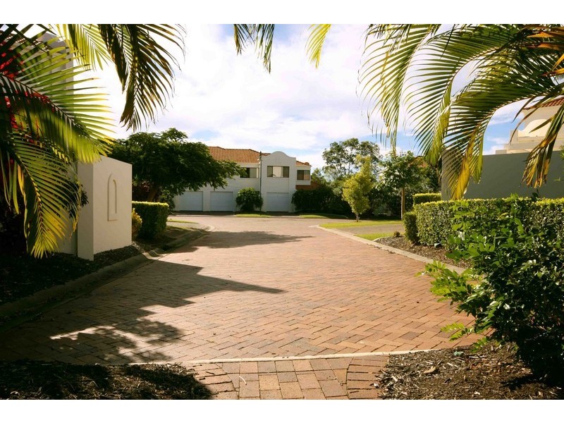 Hope Island QLD 4212