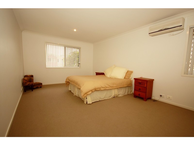 16 Kingsley St, Murarrie QLD 4172