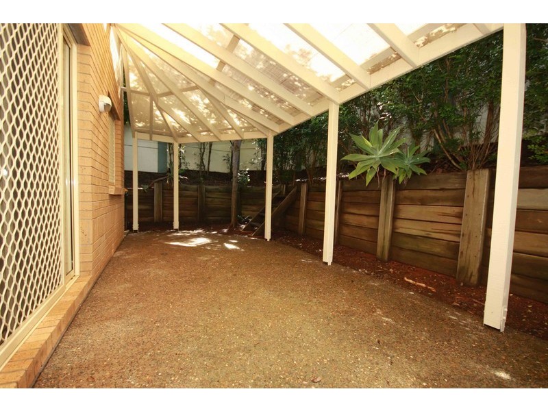 2/320 Manly Road, Manly West QLD 4179