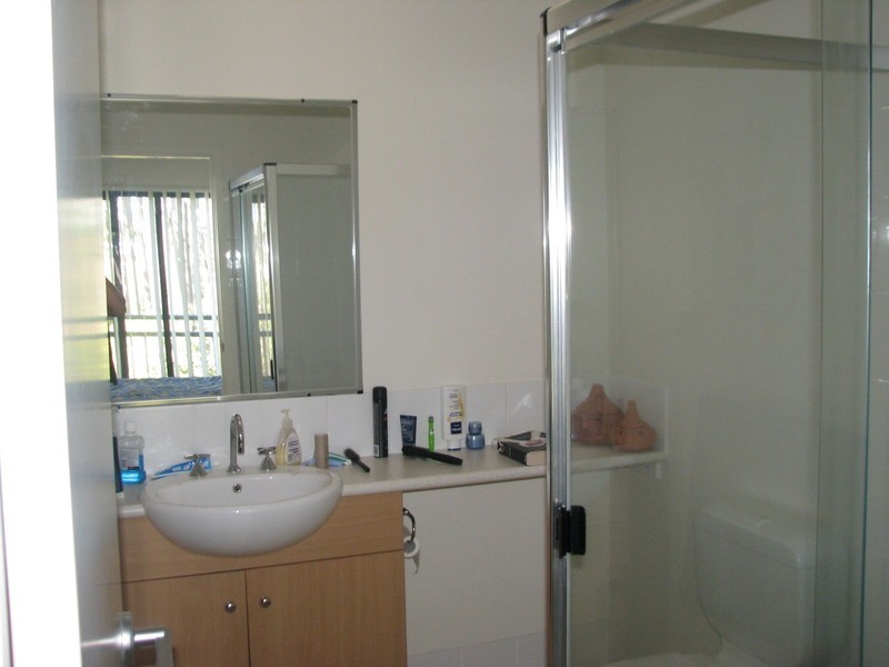 18 Geraldton Drive, Varsity Lakes QLD 4227