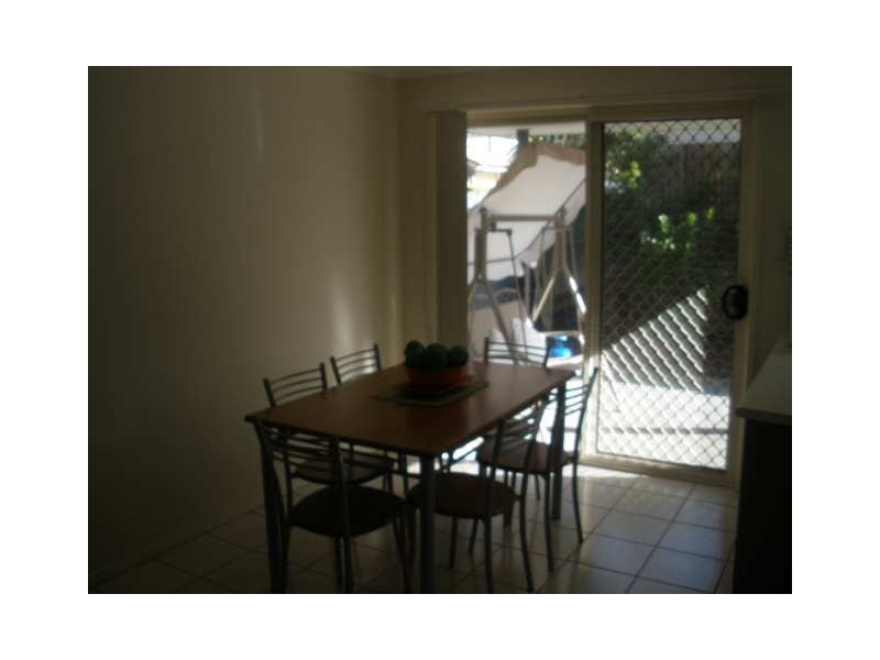 210 Government Road, Forest Lake QLD 4078