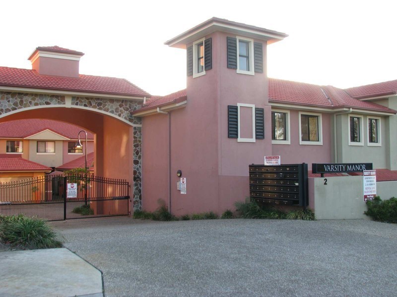 20/2 Geraldton Drive, Varsity Lakes QLD 4227