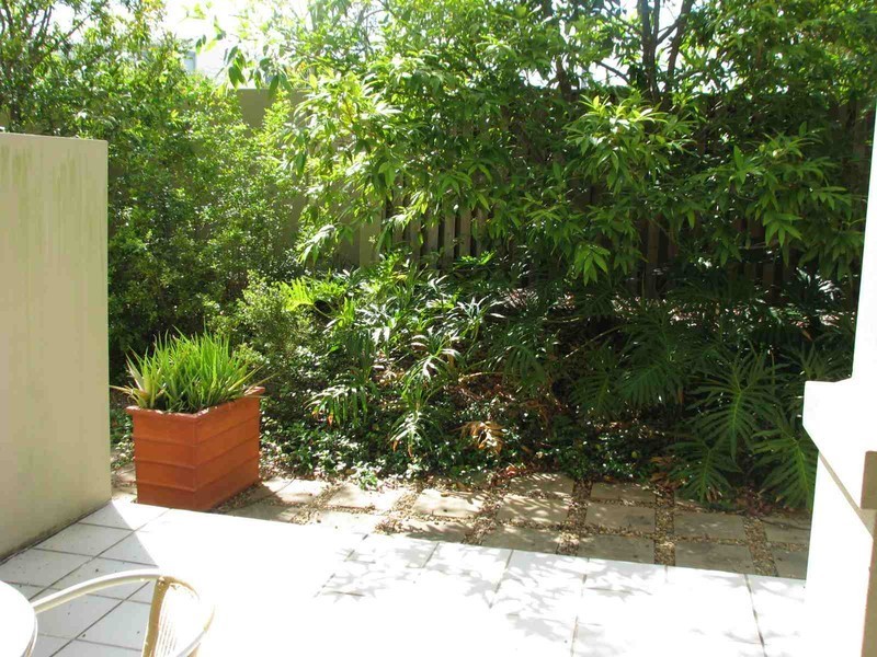 20/2 Geraldton Drive, Varsity Lakes QLD 4227