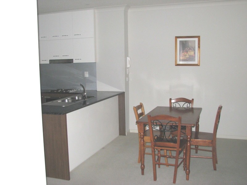 20/2 Geraldton Drive, Varsity Lakes QLD 4227