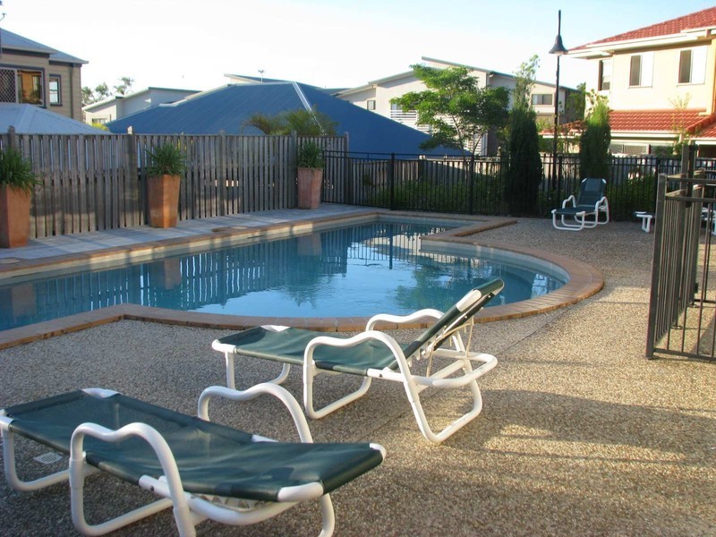 20/2 Geraldton Drive, Varsity Lakes QLD 4227