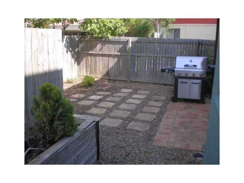 26/11 Oakmont Avenue, Oxley QLD 4075