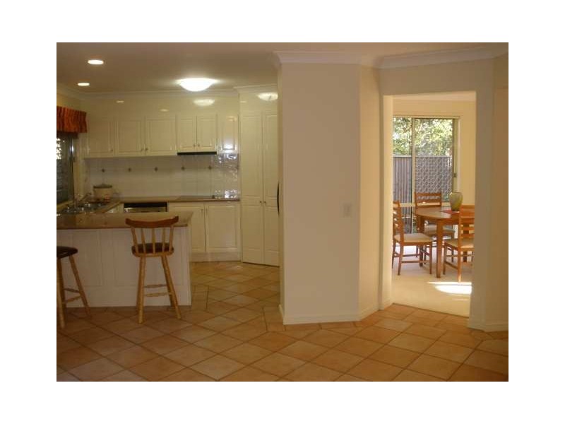 Mount Ommaney QLD 4074