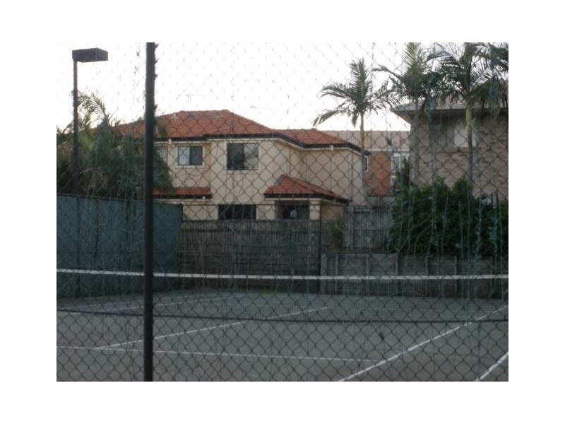 Mount Ommaney QLD 4074