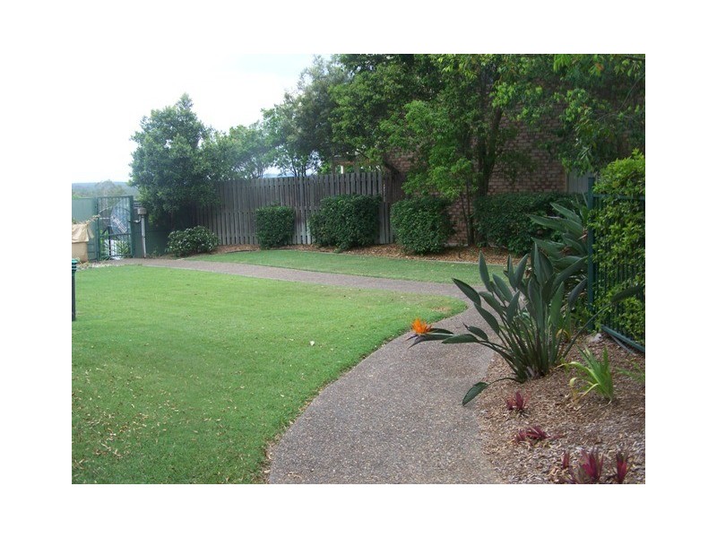 17/320 Manly Road, Manly West QLD 4179