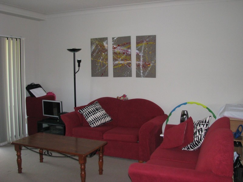 19/2 Geraldton drive, Varsity Lakes QLD 4227