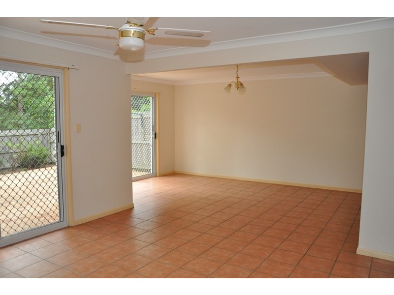 Sinnamon Park QLD 4073